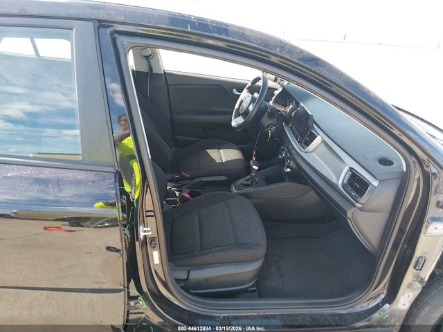 44612884 :رقم المزاد ، 3KPA24AD5NE491851 vin ، 2022 Kia Rio Lx مزاد بيع