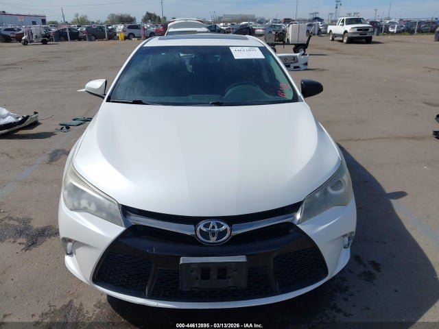 4T1BF1FK9HU410303 Toyota CAMRY SE
