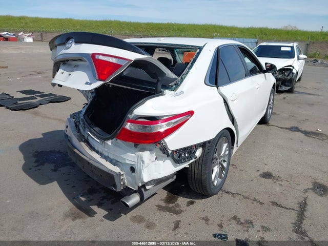 2017 TOYOTA CAMRY 4T1BF1FK9HU410303 Photo 3