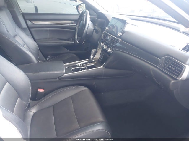 1HGCV1F30LA117938 Honda Accord Sport