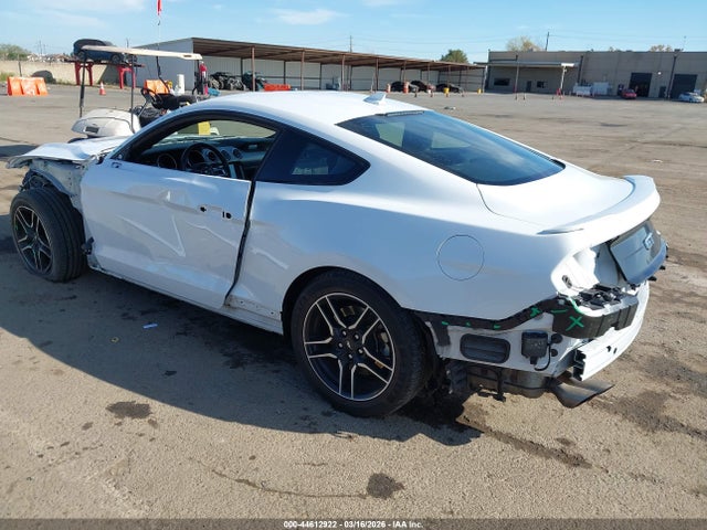 2022 FORD MUSTANG 1FA6P8CF5N5105671 Photo 2