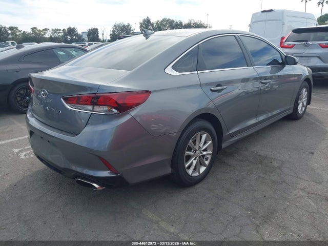 5NPE24AF9JH673805 Hyundai SONATA SE