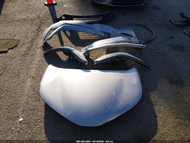 JTNKHMBX6K1061123 Toyota C-HR XLE