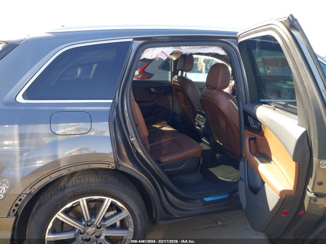 44613004 :رقم المزاد ، WA1LAAF70KD003183 vin ، 2019 Audi Q7 55 Premium/55 Se Premium مزاد بيع