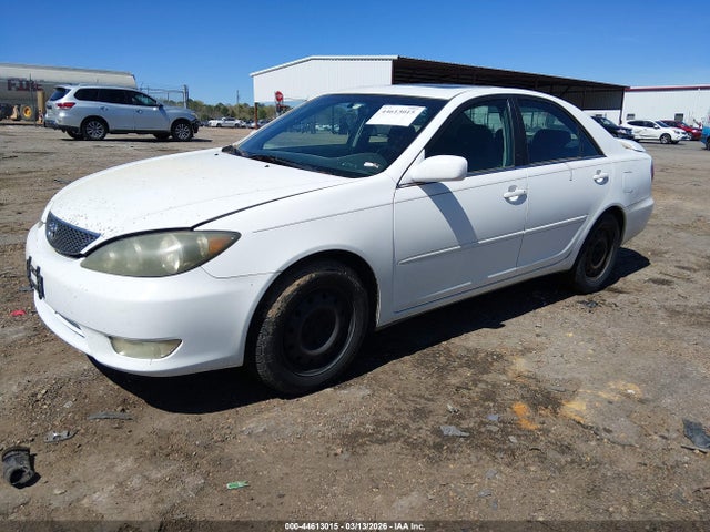 2005 TOYOTA CAMRY 4T1BE32K75U539964 Photo 1
