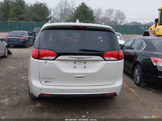 Aukcja sprzedaży 2017 Chrysler Pacifica Touring-l Plus, vin: 2C4RC1EG2HR616133, numer aukcji: 44613021