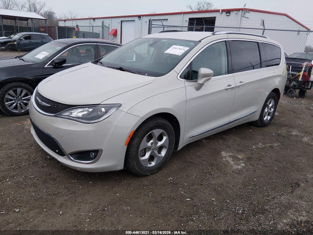 Aukcja sprzedaży 2017 Chrysler Pacifica Touring-l Plus, vin: 2C4RC1EG2HR616133, numer aukcji: 44613021
