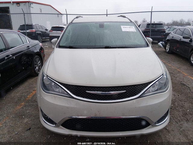 Aukcja sprzedaży 2017 Chrysler Pacifica Touring-l Plus, vin: 2C4RC1EG2HR616133, numer aukcji: 44613021