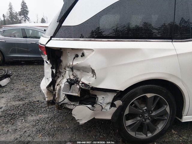 5FNRL6H92NB066711 Honda Odyssey Elite