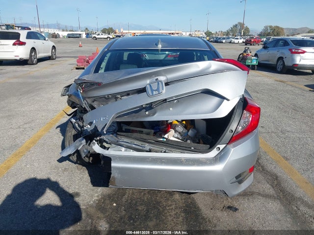 2HGFC2F75JH504933 Honda CIVIC EX