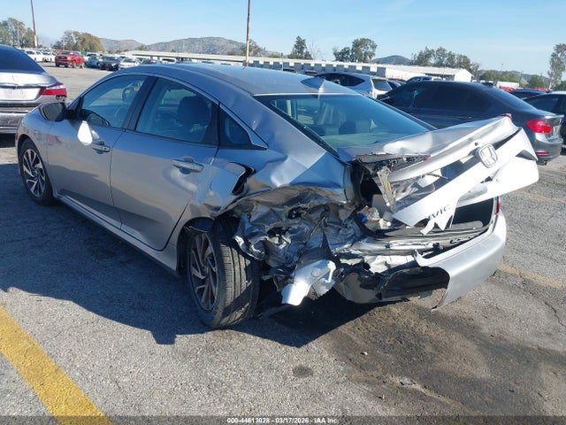 2HGFC2F75JH504933 Honda CIVIC EX