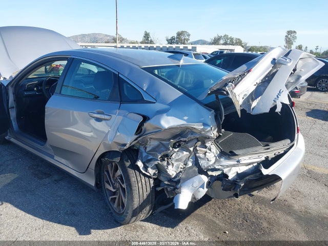 2HGFC2F75JH504933 Honda CIVIC EX