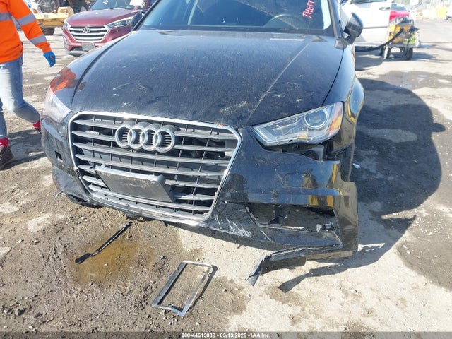 Продаж на аукціоні авто 2015 Audi A3 2.0t Premium, vin: WAUBFGFF5F1127368, номер лоту: 44613038