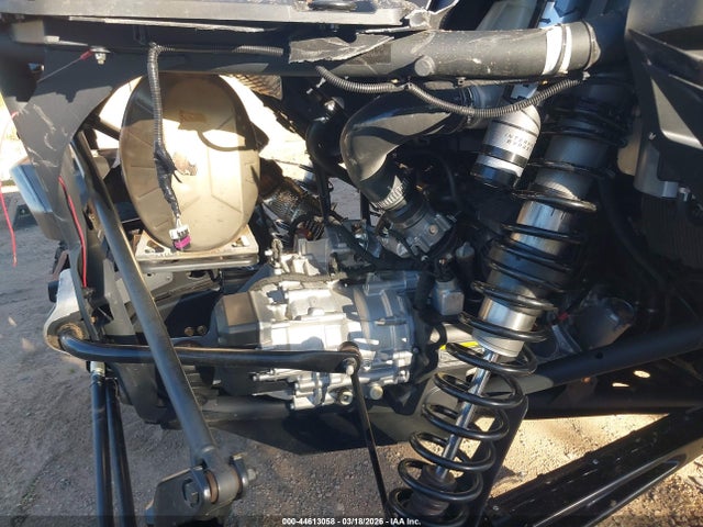 3JB8XAT24SE000047 Can-Am Maverick R X Rs