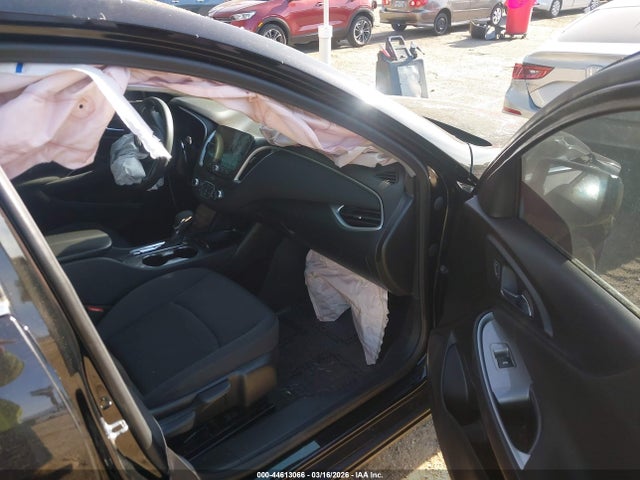Auction sale of the 2024 Chevrolet Malibu Fwd 1lt, vin: 1G1ZD5ST1RF172007, lot number: 44613066