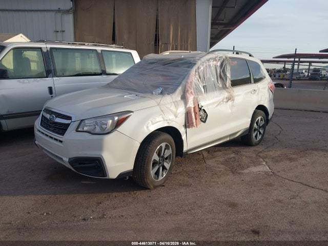 44613071 :رقم المزاد ، JF2SJABC3JH464262 vin ، 2018 Subaru Forester 2.5i مزاد بيع