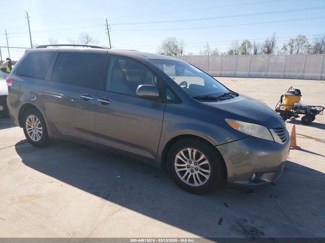 2011 TOYOTA SIENNA 5TDYK3DC5BS072282