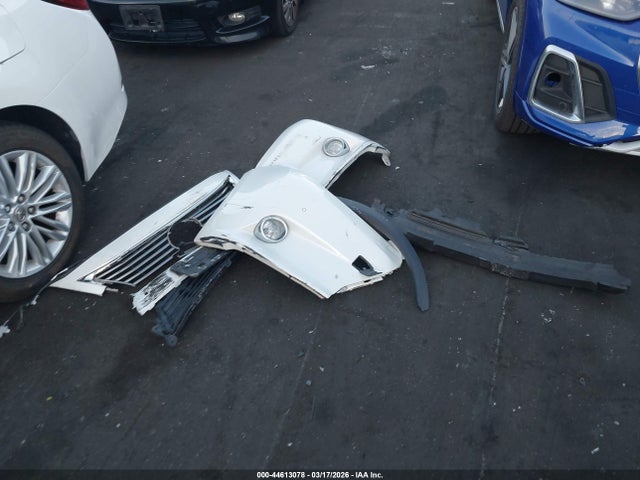 44613078 :رقم المزاد ، JTHBK1GG6E2112131 vin ، 2014 Lexus Es 350 مزاد بيع