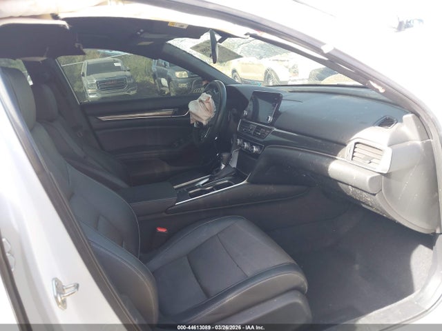 1HGCV1F38KA037785 Honda Accord Sport