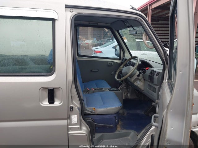 Auction sale of the 1999 Mitsubishi Van, vin: U61V0106499, lot number: 44613105