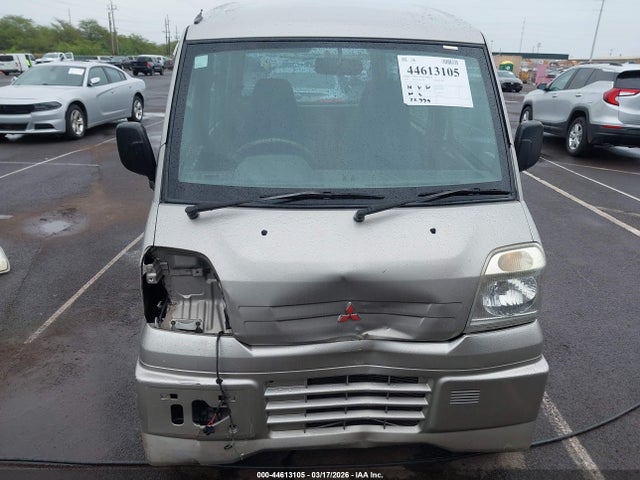 Auction sale of the 1999 Mitsubishi Van, vin: U61V0106499, lot number: 44613105
