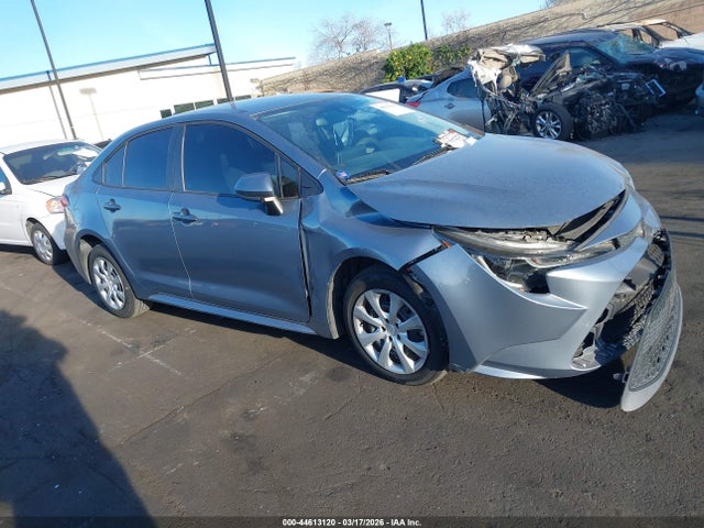 5YFEPMAE2MP160637 Toyota COROLLA LE