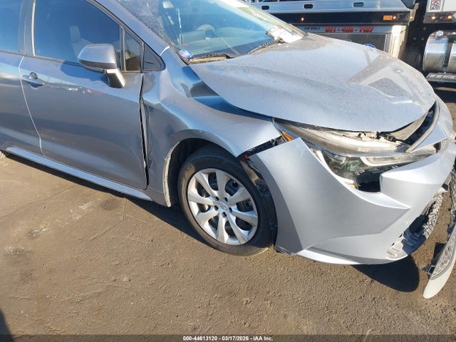 5YFEPMAE2MP160637 Toyota COROLLA LE