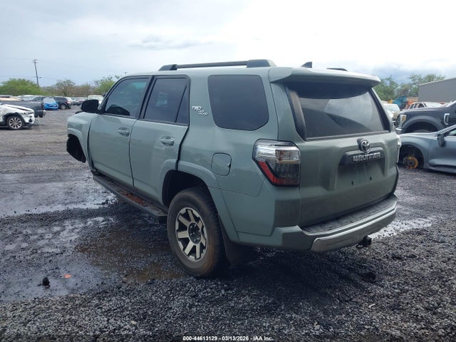 2022 Toyota 4runner Trd Off Road Premium მანქანა იყიდება აუქციონზე, vin: JTERU5JR1N6049956, აუქციონის ნომერი: 44613129