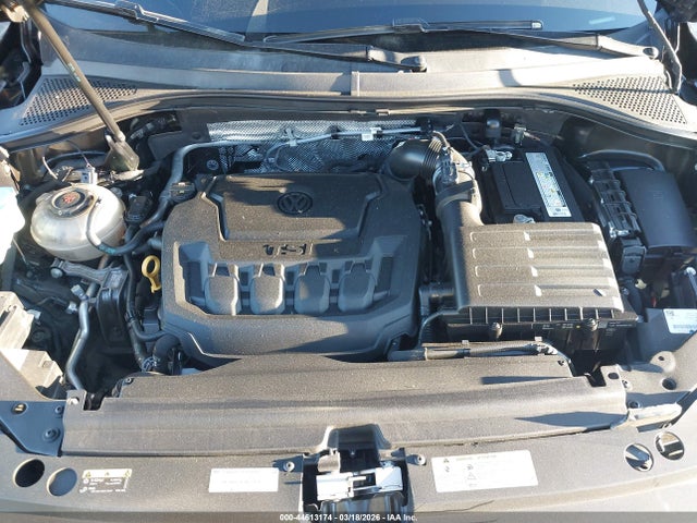Продаж на аукціоні авто 2022 Volkswagen Tiguan 2.0t S, vin: 3VV1B7AX5NM040082, номер лоту: 44613174