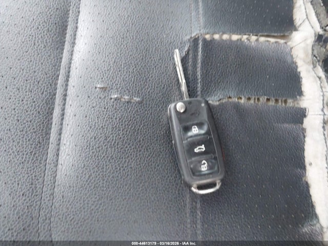2012 Volkswagen Passat 2.0l Tdi Se მანქანა იყიდება აუქციონზე, vin: 1VWBN7A3XCC099180, აუქციონის ნომერი: 44613179