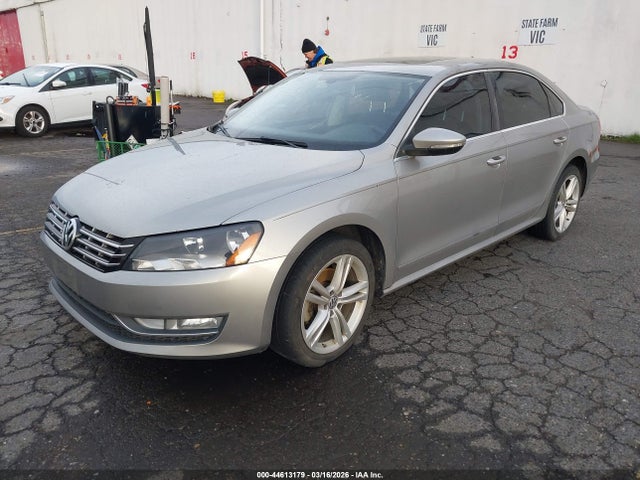 2012 Volkswagen Passat 2.0l Tdi Se მანქანა იყიდება აუქციონზე, vin: 1VWBN7A3XCC099180, აუქციონის ნომერი: 44613179