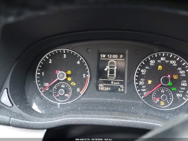 2012 Volkswagen Passat 2.0l Tdi Se მანქანა იყიდება აუქციონზე, vin: 1VWBN7A3XCC099180, აუქციონის ნომერი: 44613179