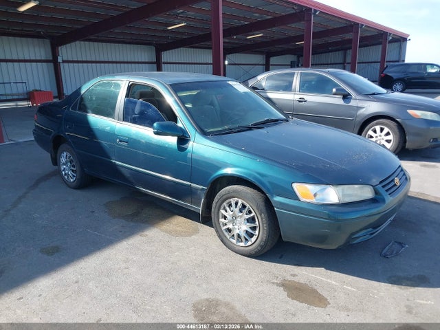 1998 TOYOTA CAMRY JT2BG22K8W0128700