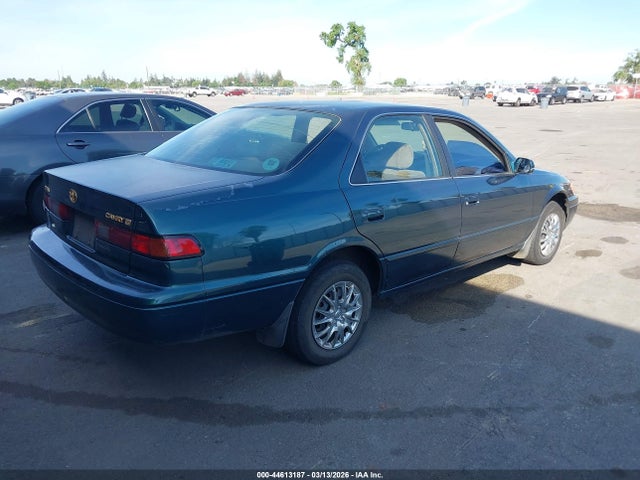 1998 TOYOTA CAMRY JT2BG22K8W0128700 Photo 3
