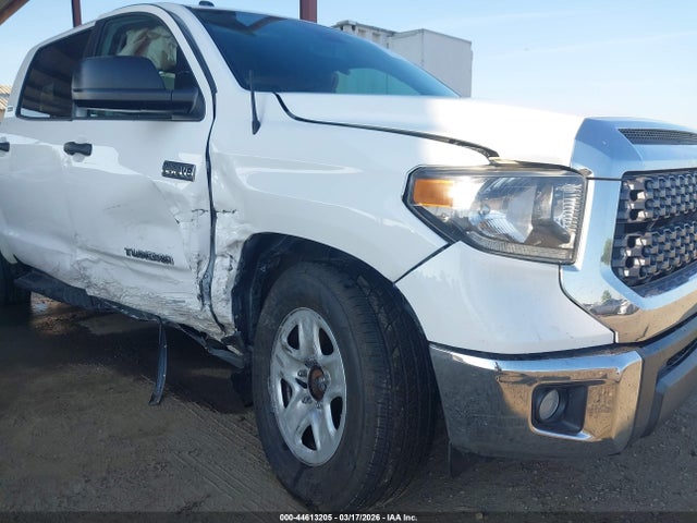 5TFEY5F11KX250482 Toyota Tundra Sr5 5.7l V8