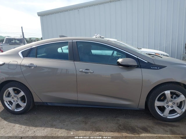 1G1RC6S53HU209935 Chevrolet VOLT LT