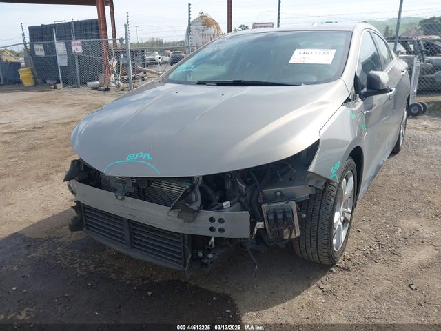 1G1RC6S53HU209935 Chevrolet VOLT LT