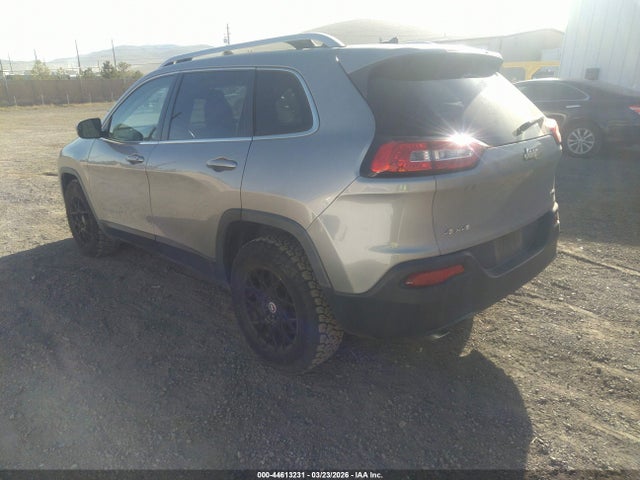 1C4PJMCB0EW274979 Jeep Cherokee Latitude