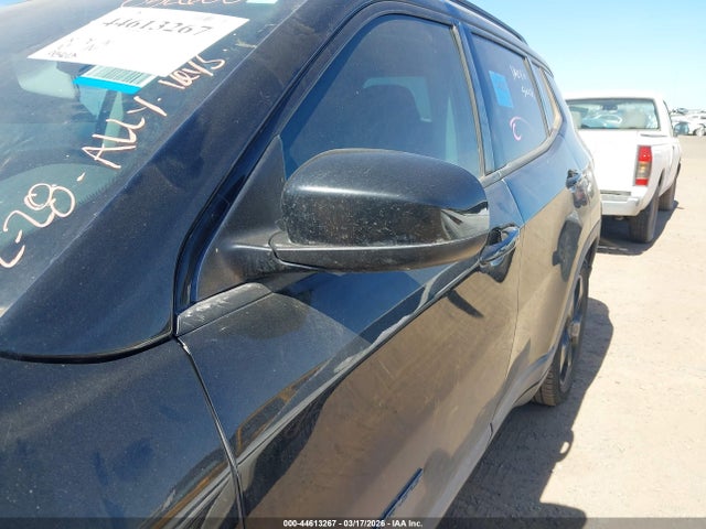 3C4NJCBB6KT832600 Jeep Compass Altitude Fwd