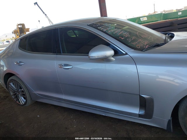KIA Stinger 2018 KNAE15LA2J6011324 Image 13