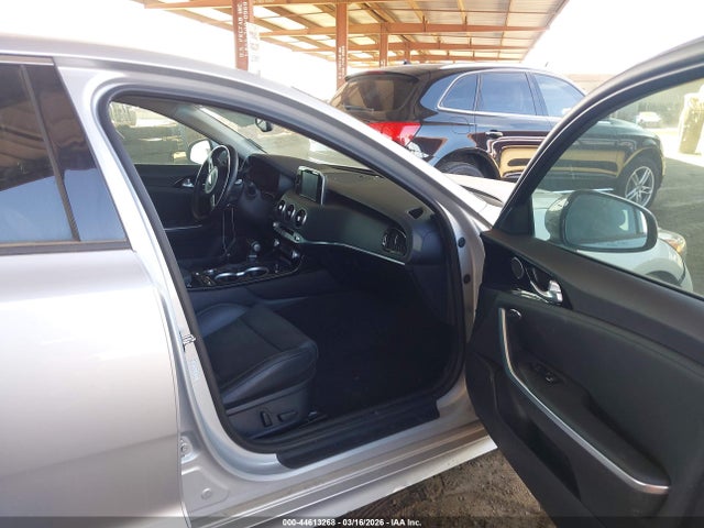 KIA Stinger 2018 KNAE15LA2J6011324 Image 5