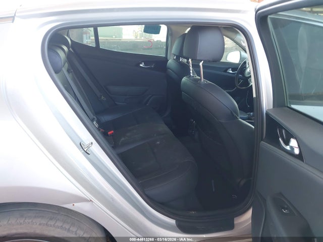 KIA Stinger 2018 KNAE15LA2J6011324 Image 8