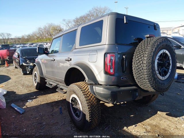 2024 FORD BRONCO 1FMEE9BP7RLA22199 Photo 2