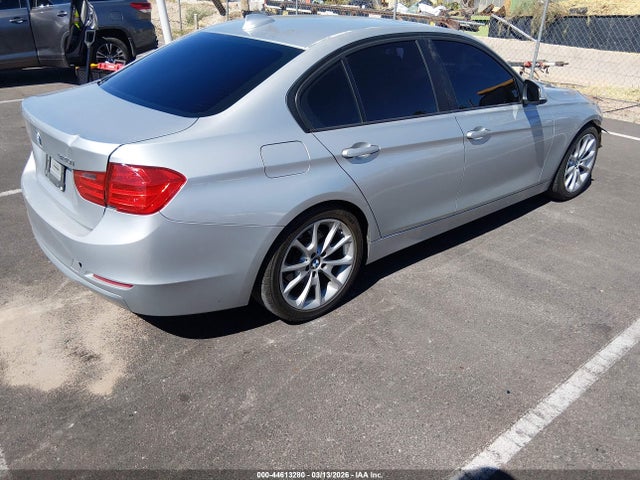 2014 BMW 320I WBA3B1G59ENS77381 Photo 3