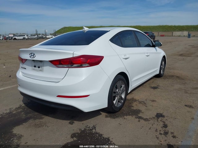 5NPD84LF8HH060057 Hyundai ELANTRA SE