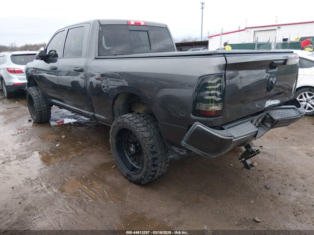 44613297 :رقم المزاد ، 3C6UR5CL3NG128107 vin ، 2022 Ram 2500 Tradesman  4x4 6'4 Box مزاد بيع
