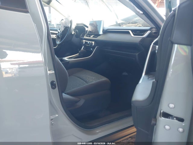 2023 TOYOTA RAV4 2T3W1RFV5PW297609 Photo 4