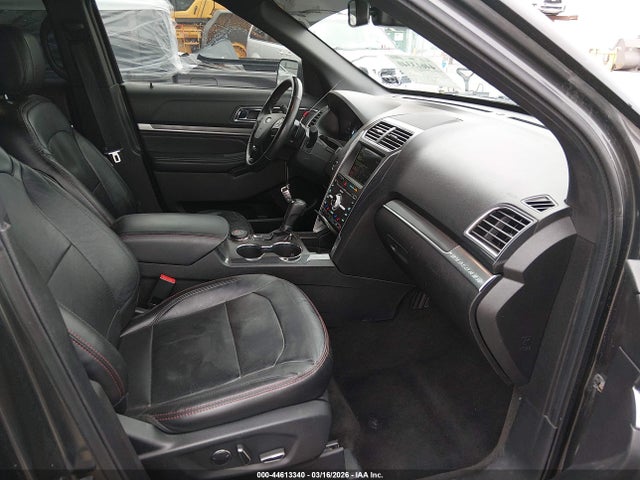 1FM5K8GT1JGB37578 Ford EXPLORER SPORT