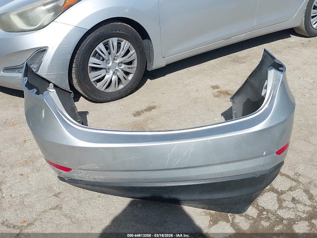 5NPDH4AE6GH695092 Hyundai ELANTRA SE