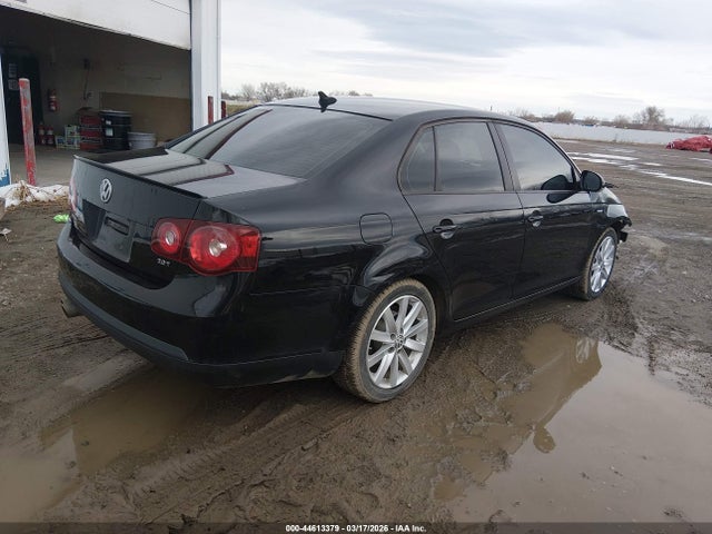 2010 VOLKSWAGEN JETTA 3VWRJ7AJ4AM077051 Photo 3